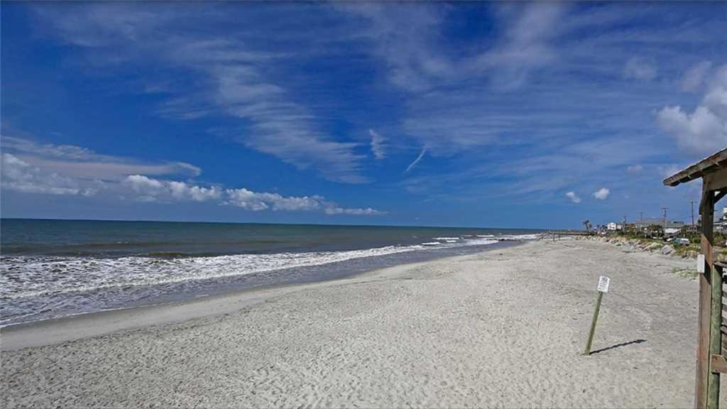 23 Center St - Sunny Side Up - Upstairs Apartment Folly Beach Exteriör bild